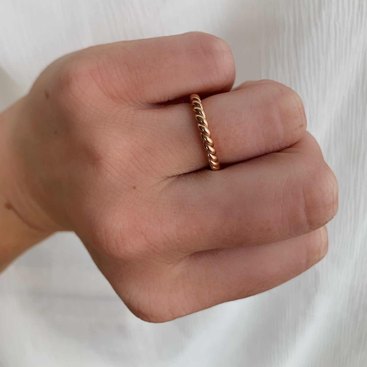 Vintage 18k Rose Gold Twisted Ring Size 5